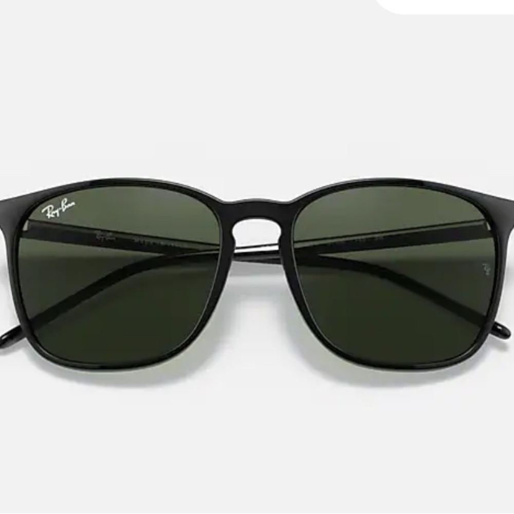 Authentic RAY-BAN ORB4387 Sunglasses. Unworn and Mint!